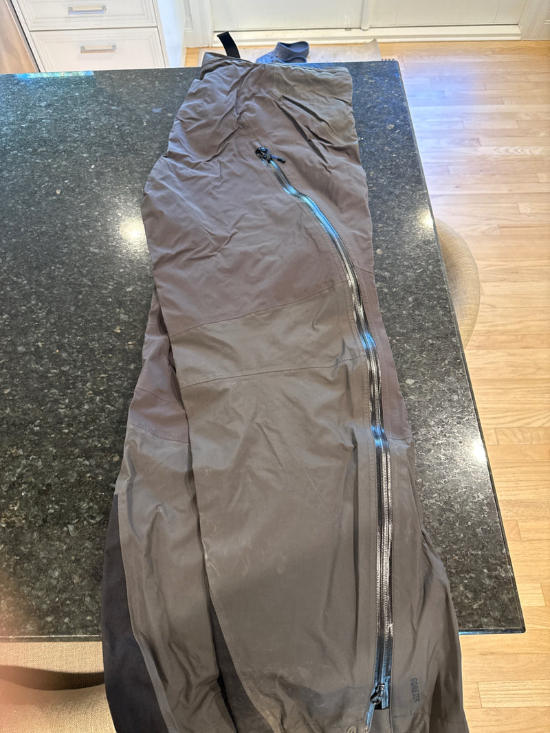 Mountain Equipment gore-tex rain pants xxl Gray